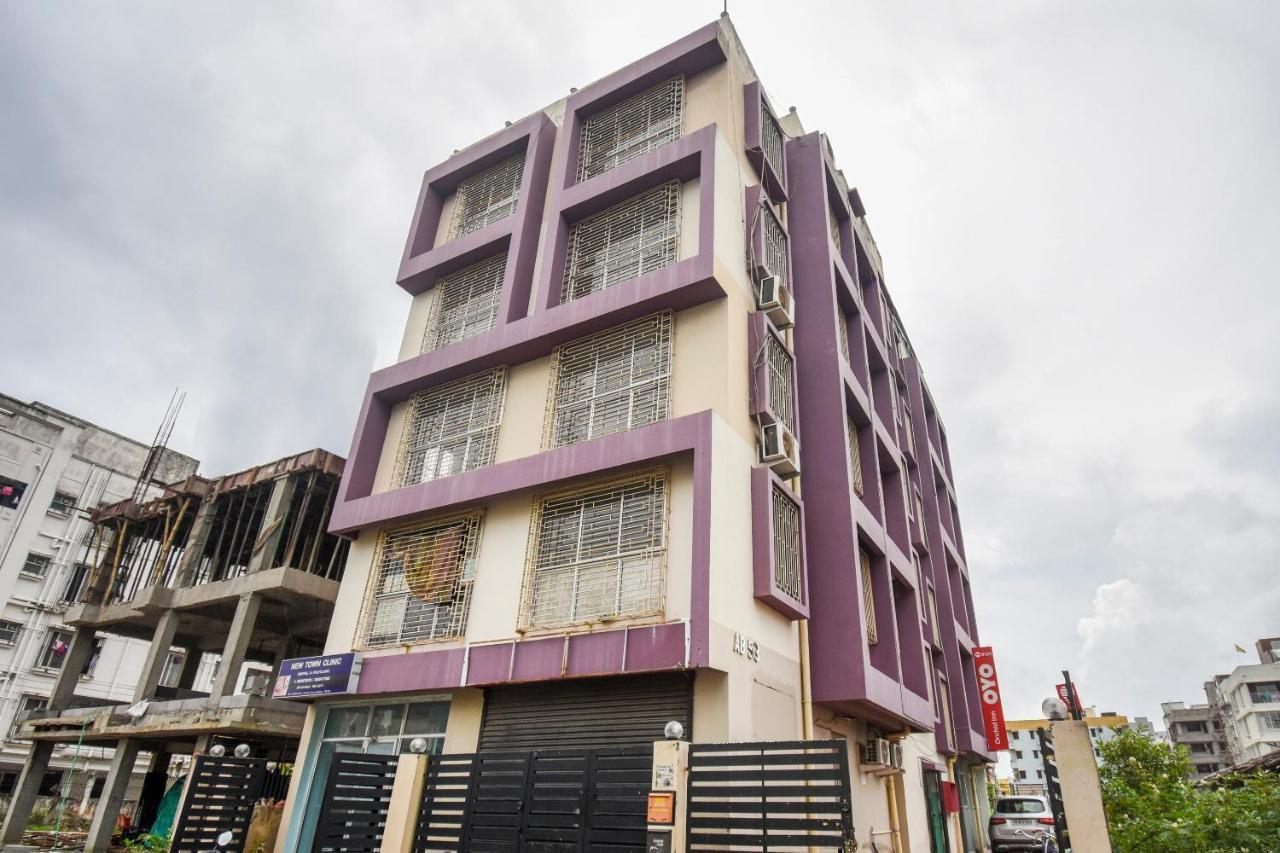 Oyo 8125 Orchid Inn Колката Екстериор снимка