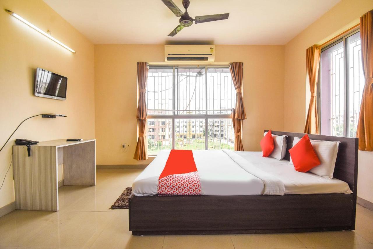 Oyo 8125 Orchid Inn Колката Екстериор снимка