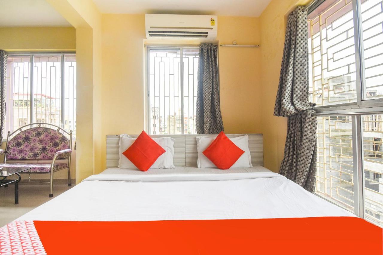 Oyo 8125 Orchid Inn Колката Екстериор снимка