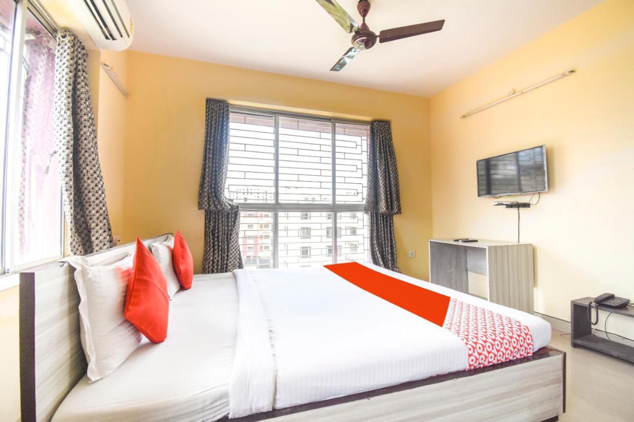 Oyo 8125 Orchid Inn Колката Екстериор снимка